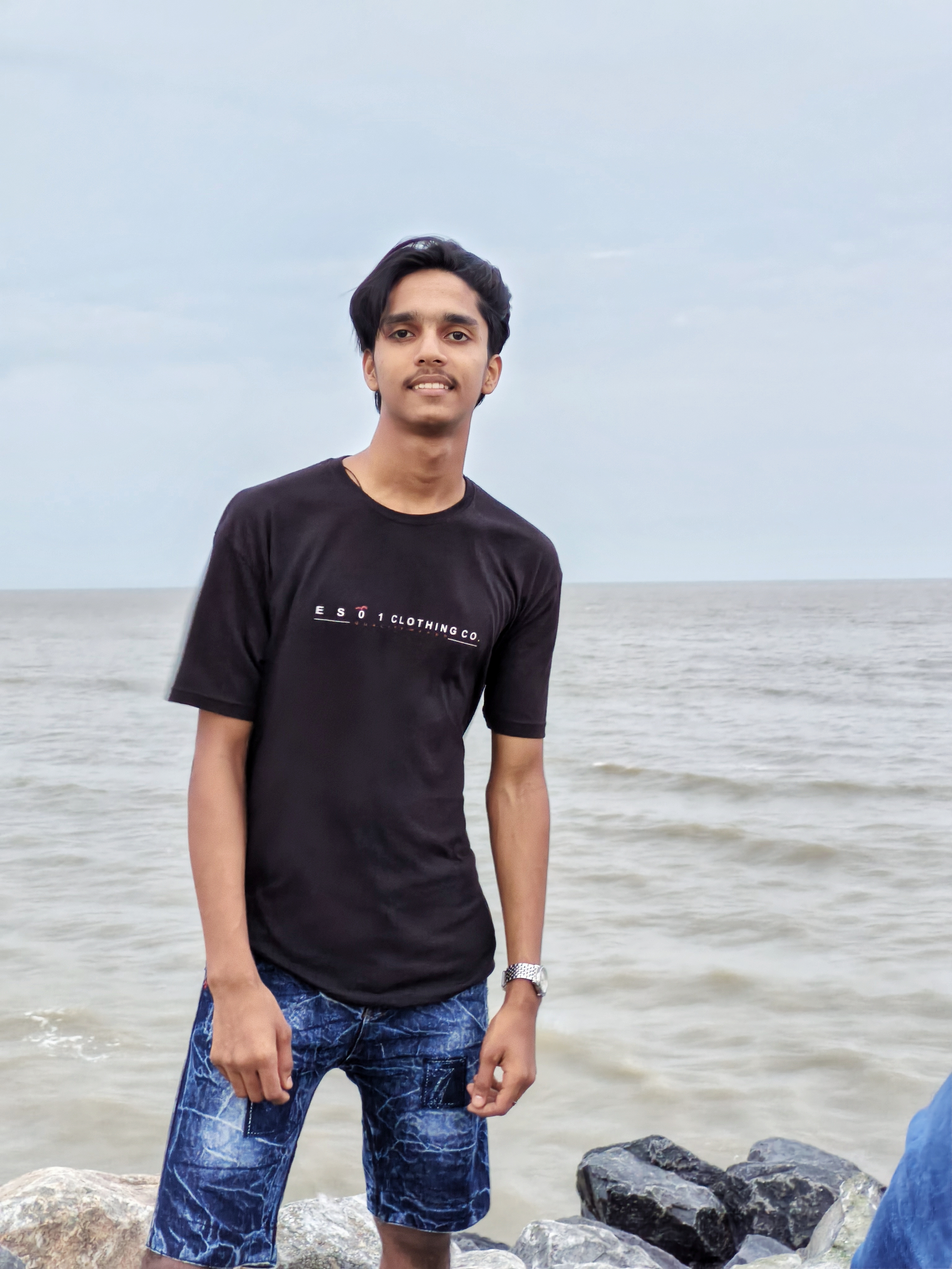 hero_img