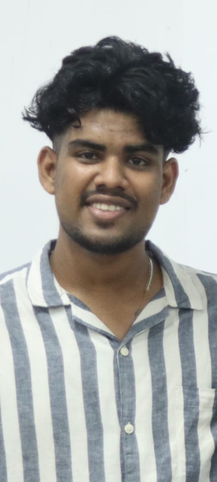 hero_img