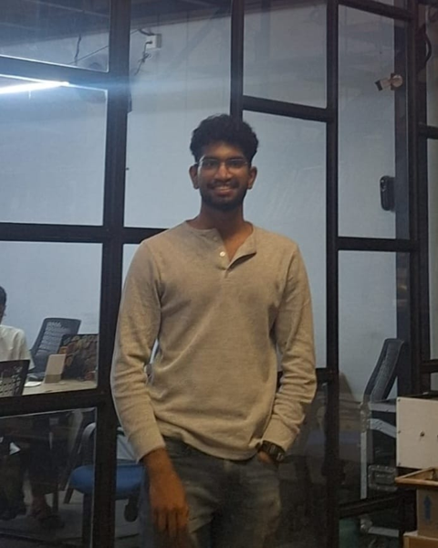 hero_img